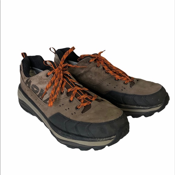 hoka one one tor summit